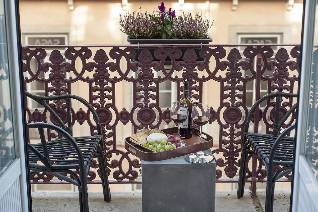 Lisbon Cheese & Wine Suites 4*,  Portugalsko