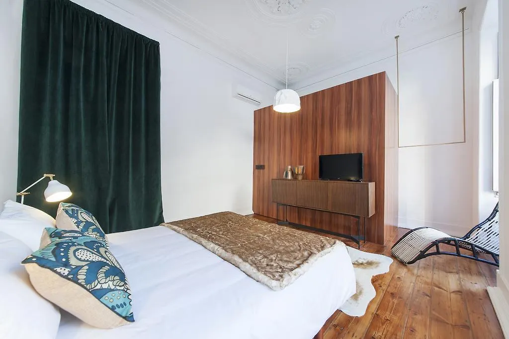 Lisbon Cheese & Wine Suites