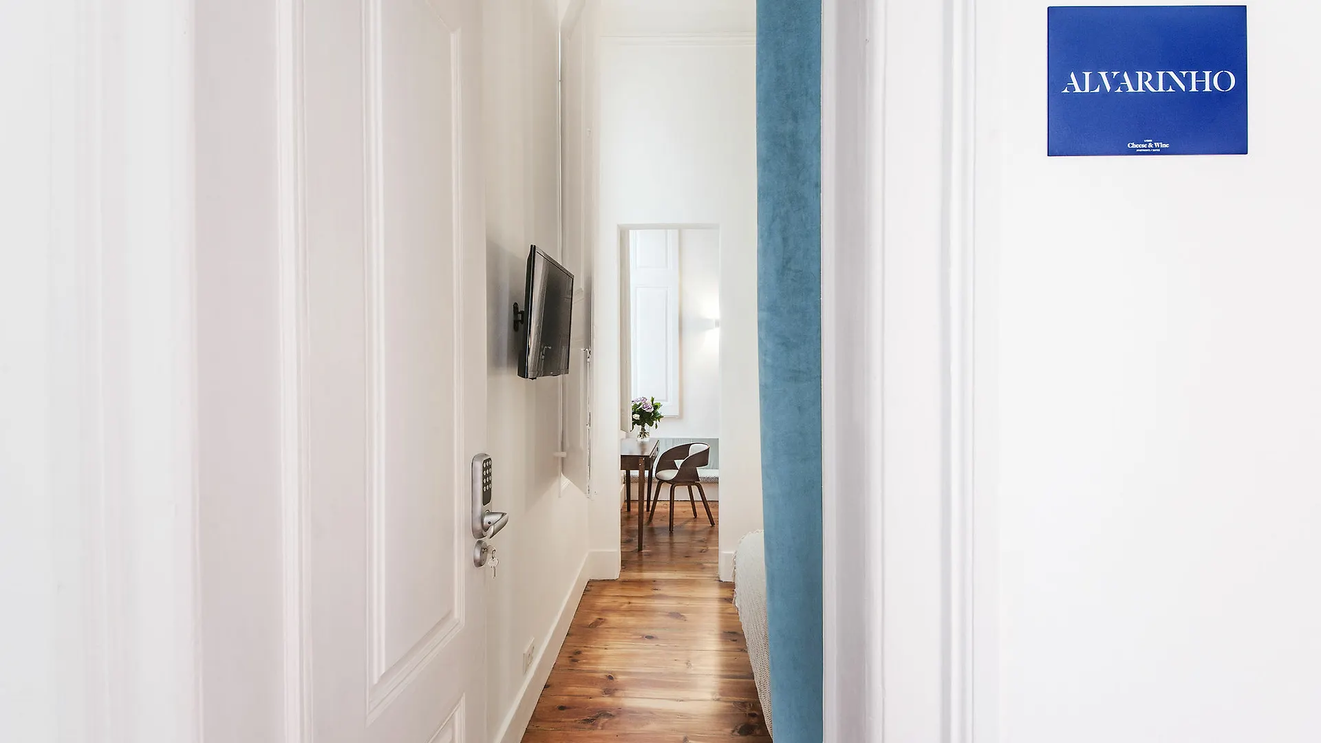 Lisbon Cheese & Wine Suites Penzion